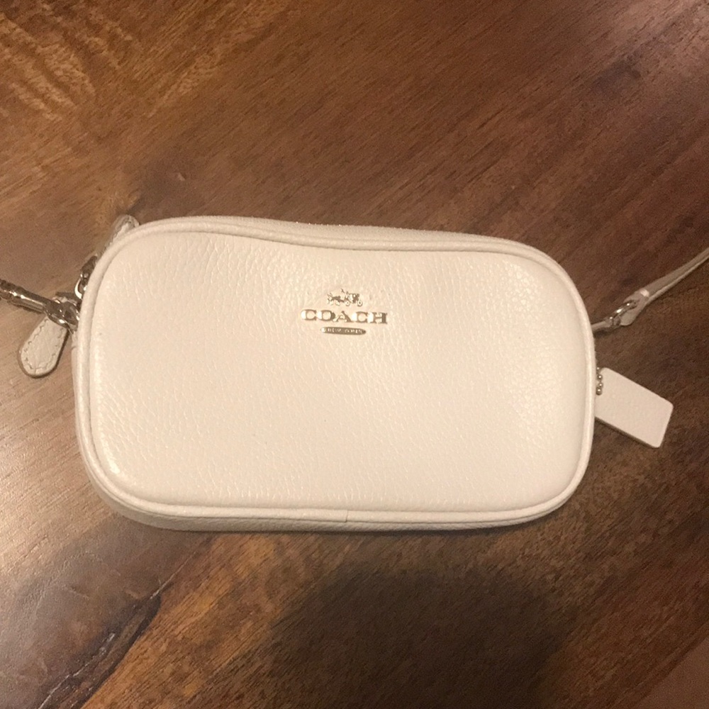 Coach white leather shoulder/crossbody bag